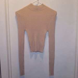 FOREVER 21 ROSE GOLD SWEATER SIZE MEDIUM